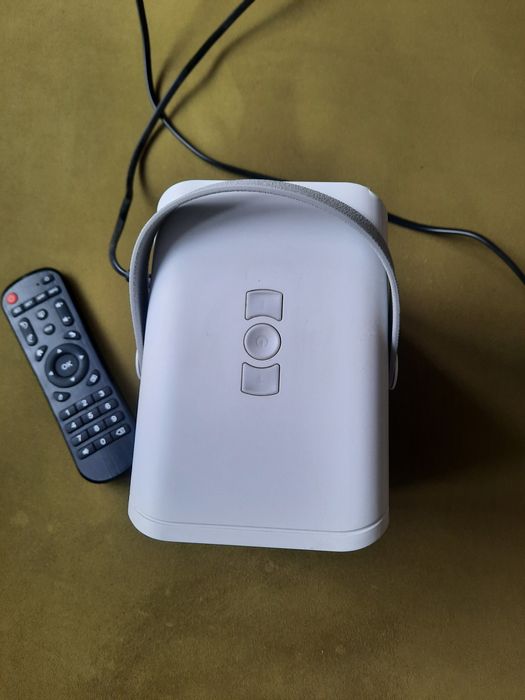 Проектор 4K Android smart tv HONGTOP P10 (P11) домашний кінотеатр