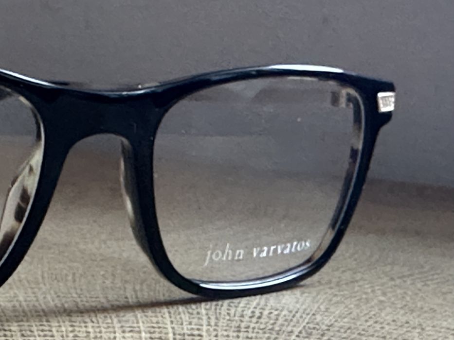 Оправа для окулярів john varvatos. Окуляри для зору john varvatos