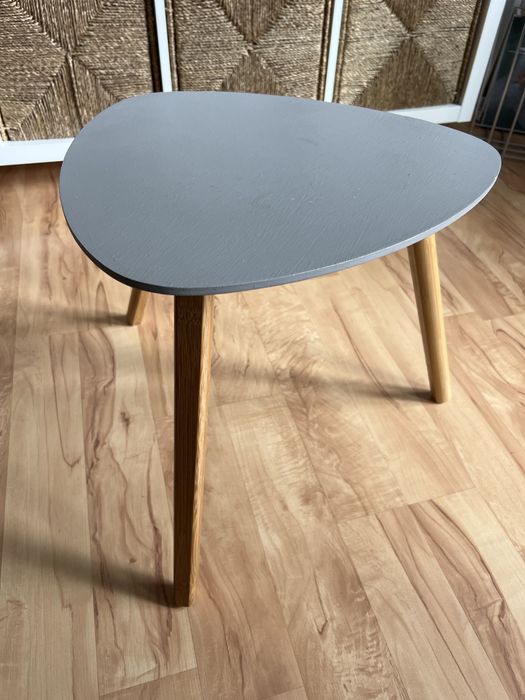 Stolik kawowy Jysk  Stoliczek Idelany na balkon taras lub do pokoju