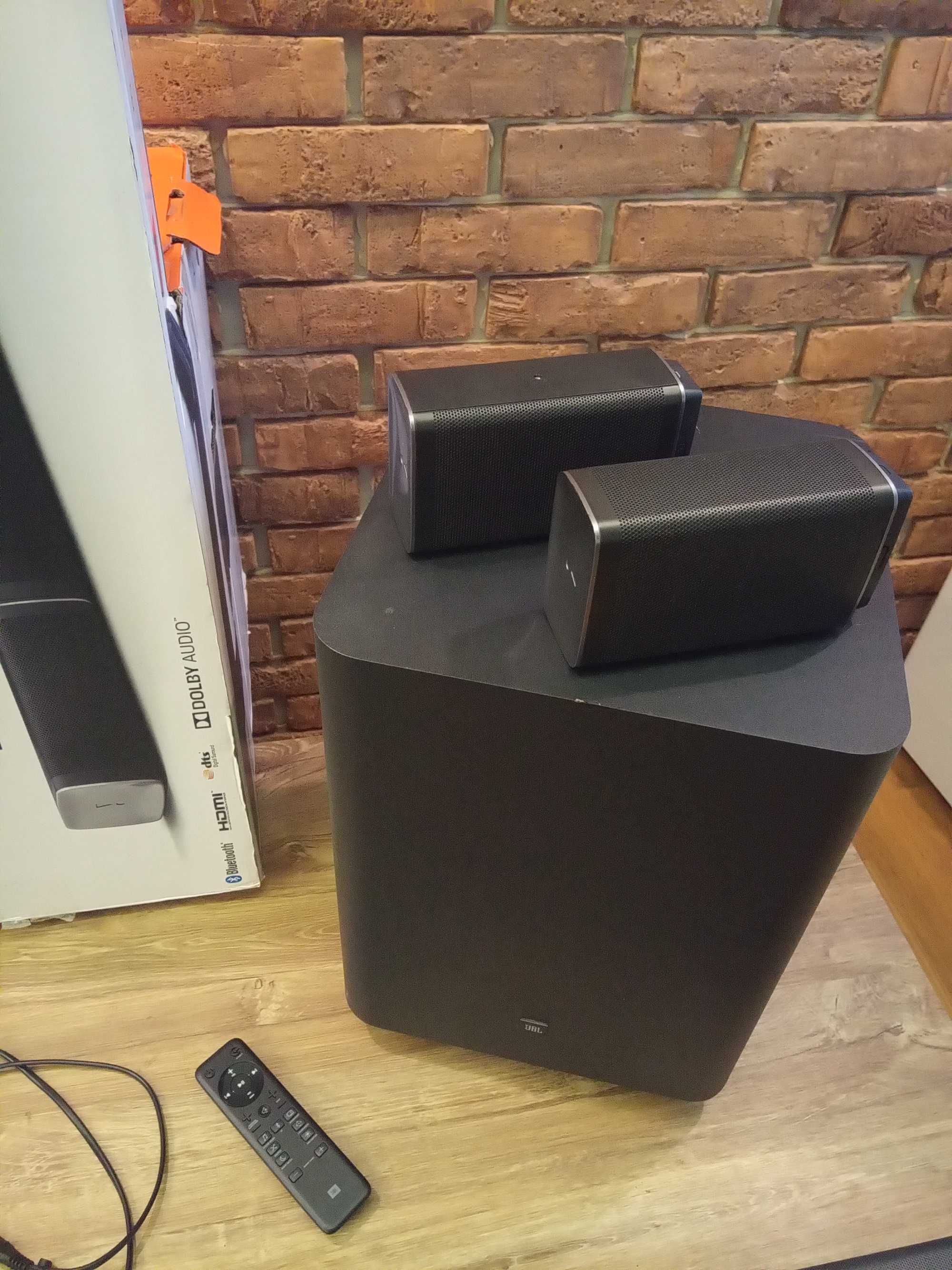 Soundbar JBL 5.1 sobwoofer  ,odłączane satelity 510 W