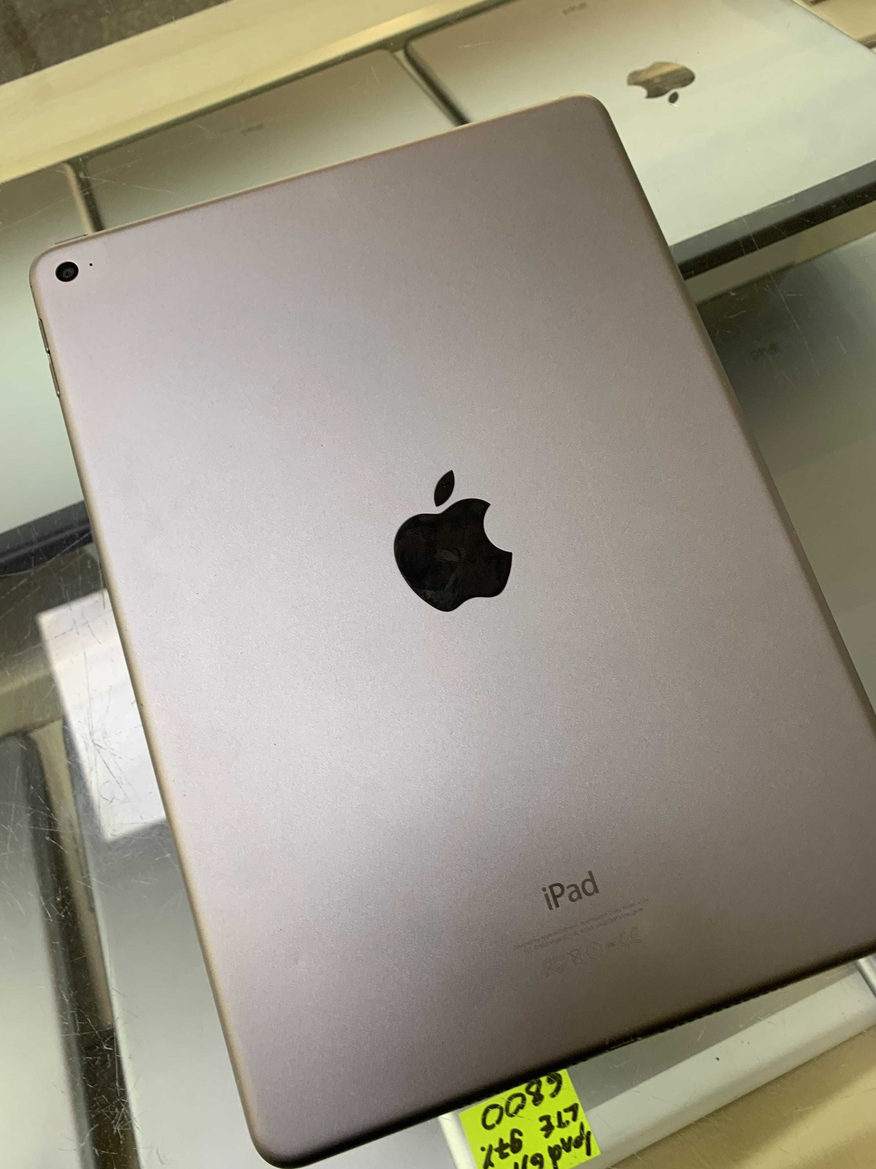 Ipad air 2 64gb wifi+чохол