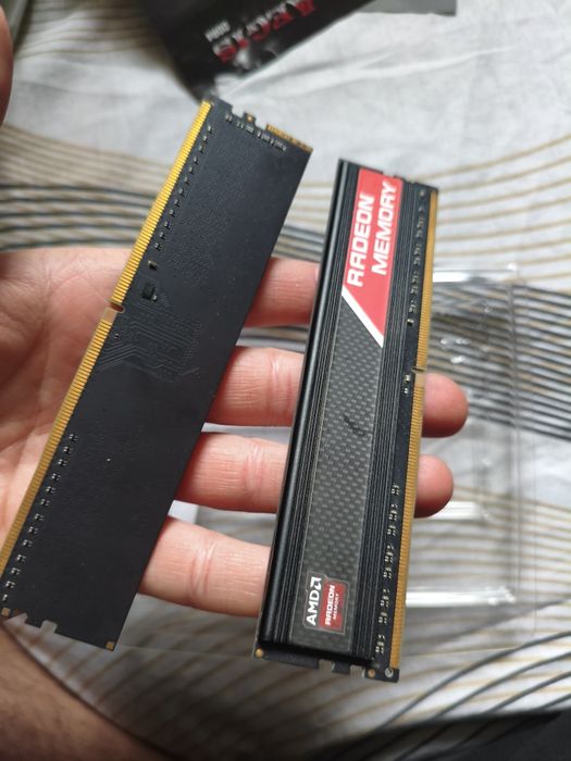 Оперативна пам'ять AMD Radeon 16GB (2x8GB) DDR4-2400 UDIMM
1 800 ₴

60