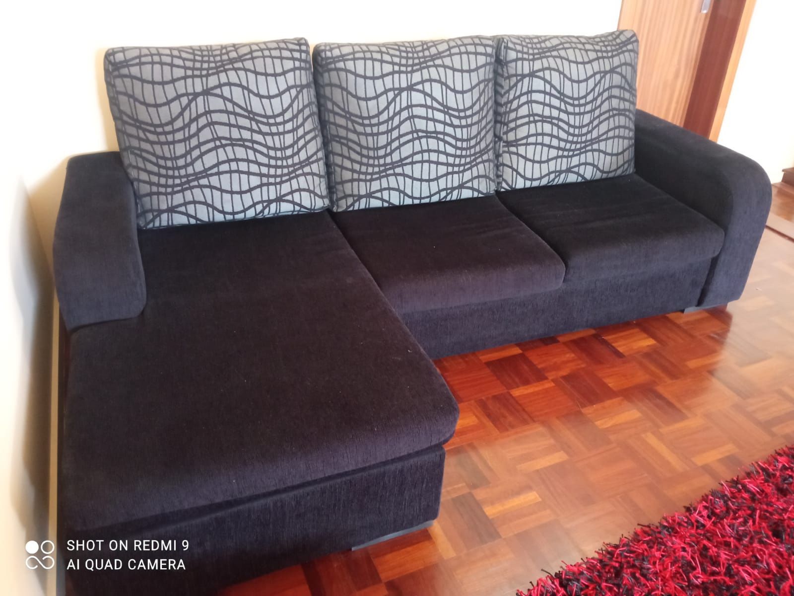 Sofá chaise longue reversível