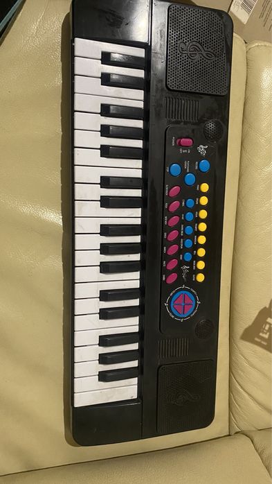 Дитячий синтезатор