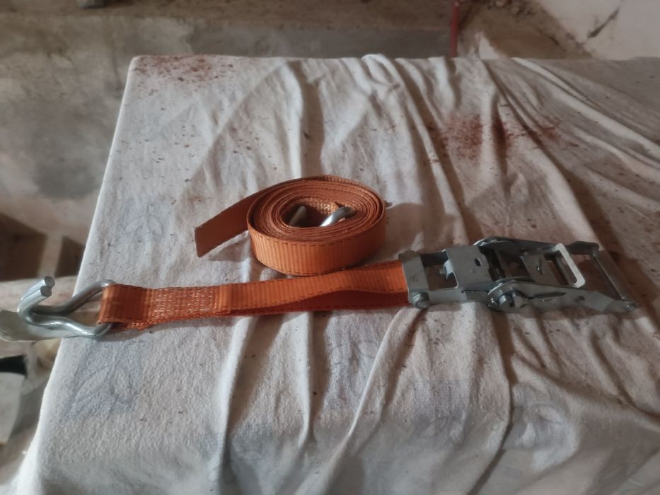 Cinta para prender carga