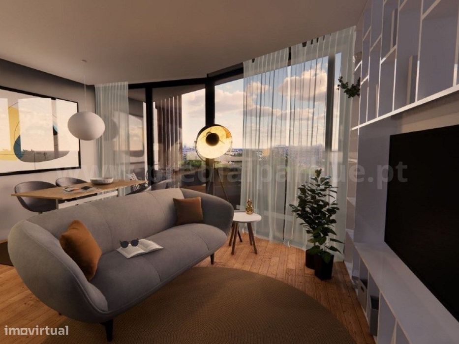 Apartamento T1 com varanda, Centro de Leça da Palmeira