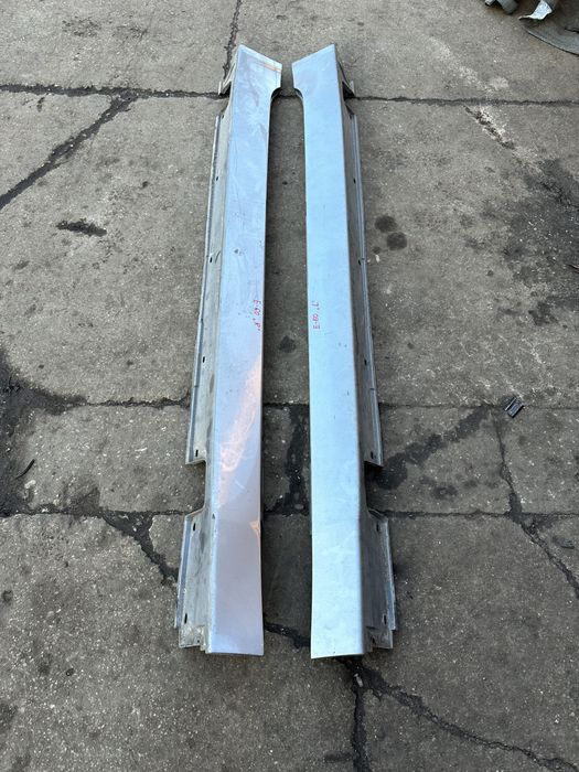 Progi zewnętrzne e60 sedan Nakładki progowe progowe Silbergrau Metalic