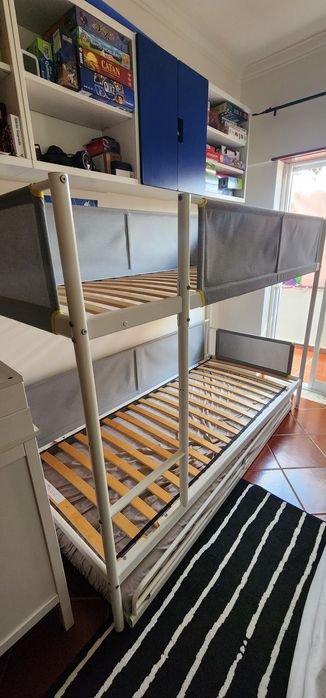 Beliche VITVAL IKEA com cama inferior