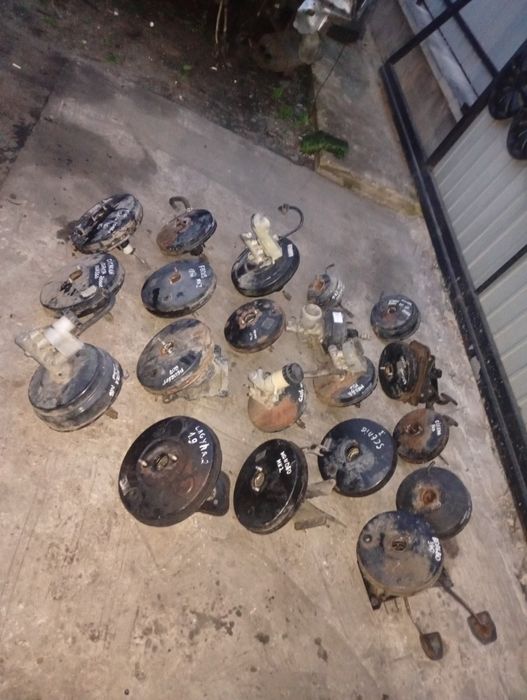 Вакуумный усилитель вакуум Ситроен Пежо Вольво рено