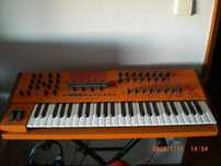 Sintetizador Waldorf Microwave  XTk