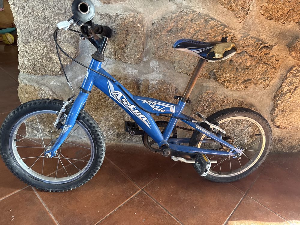 Varias bicicletas