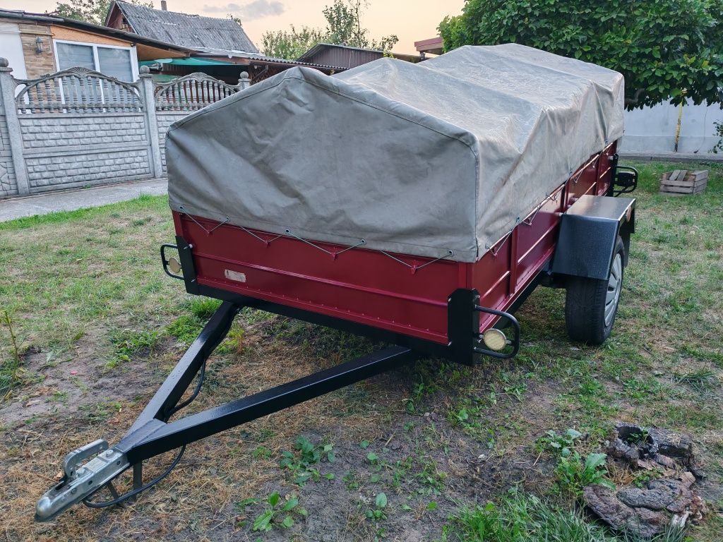 Причіп Лев 1В2515