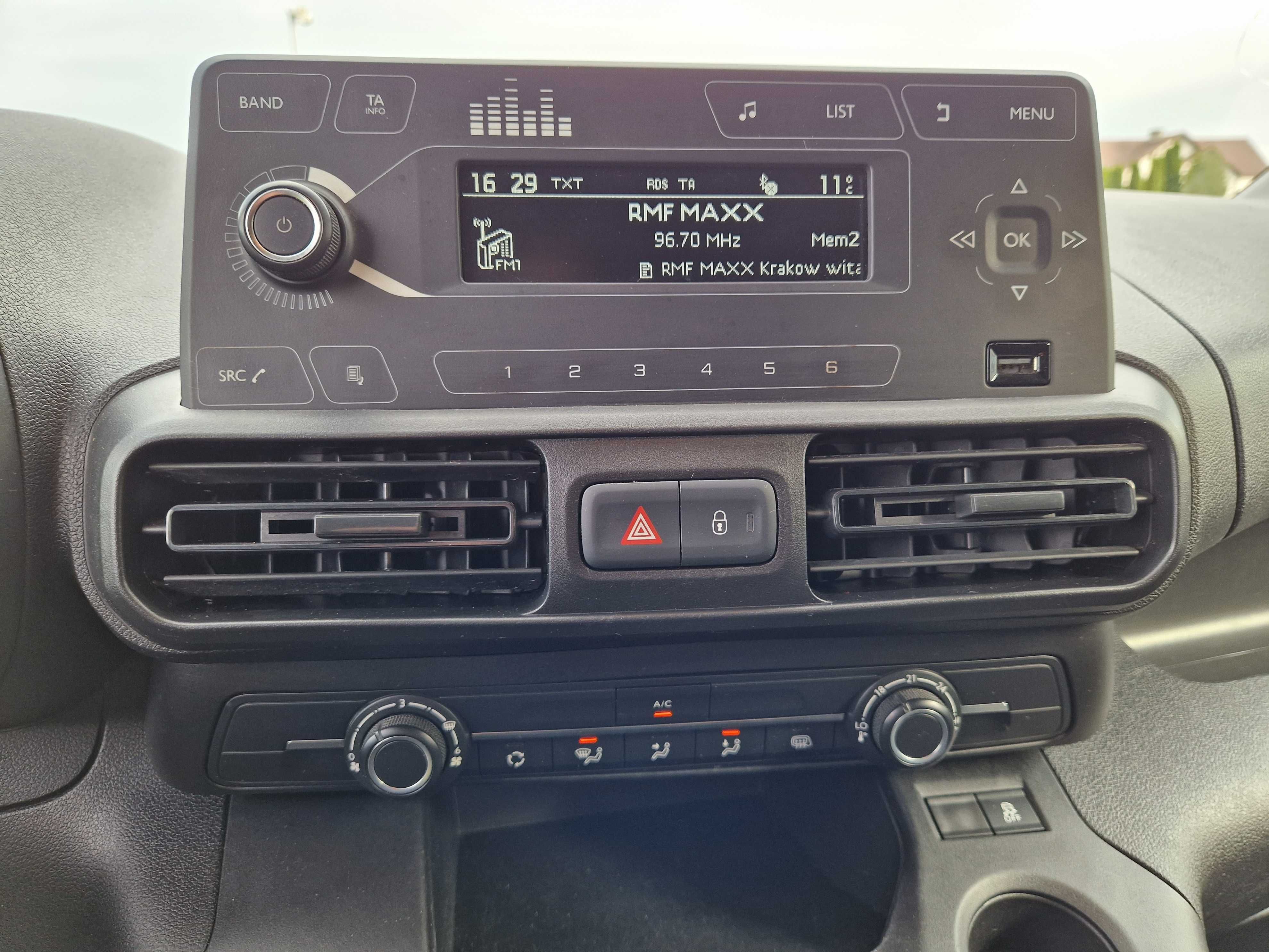 Opel Combo Diesel Furgon partner berlingo kangoo Klima Elektryka