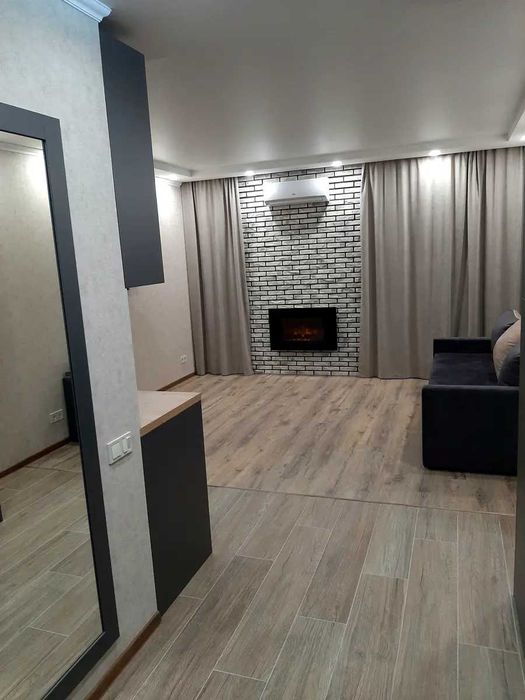 Топ продаж Зарічний Осокорська 2  метро Славутич Генератор