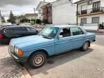 Mercedes 240D W123