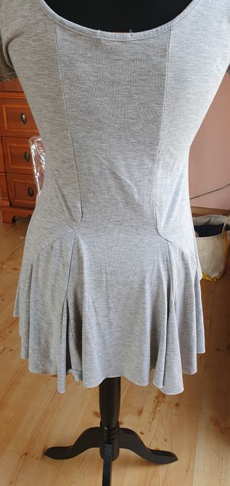 Bluzka na lato z baskinką