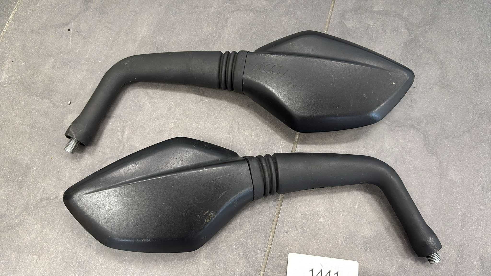 Lusterka Lusterko Prawe Lewe KTM Duke 125. 17-23 Komplet [1441]