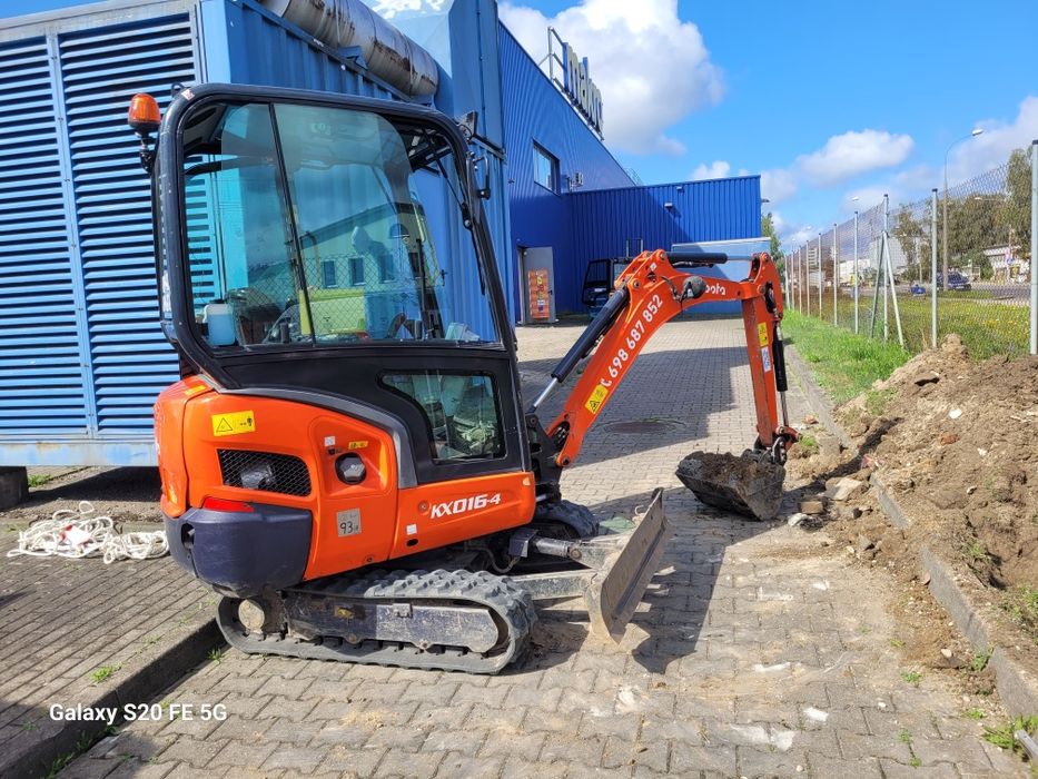 Usługi minikoparka, koparka, minikoparką, wykopy, roboty ziemne.