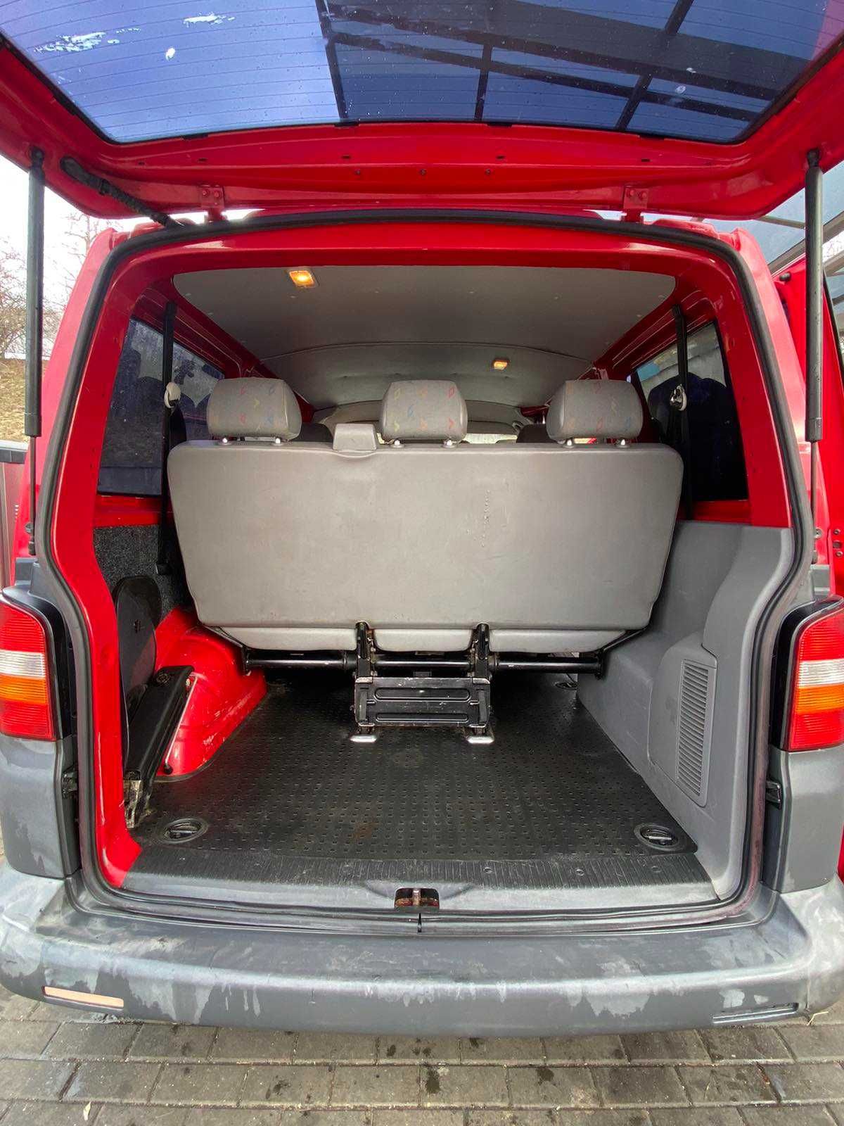Volkswagen t5 transporter пас 8+1