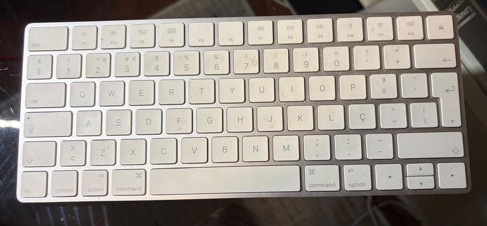 Imac 21.5'' 8GB i5 c/disco externo URGENTE