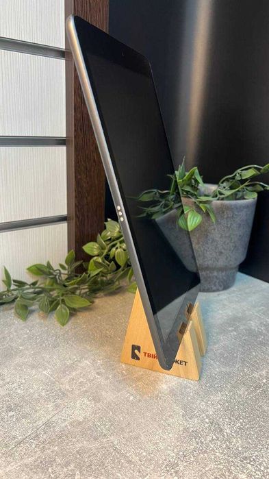 iPad 8th 32GB Space Gray Wi-Fi | стан 4.9/5 | Гарантія | Магазин