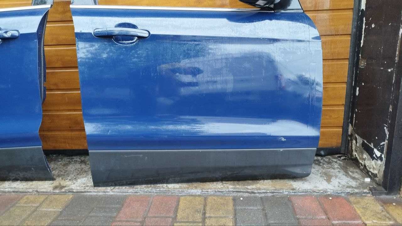Двері ліві праві Ford Escape Kuga mk2 J7