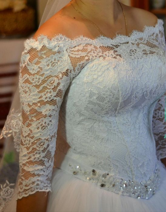 Продам або здам на прокат весільну сукню)))