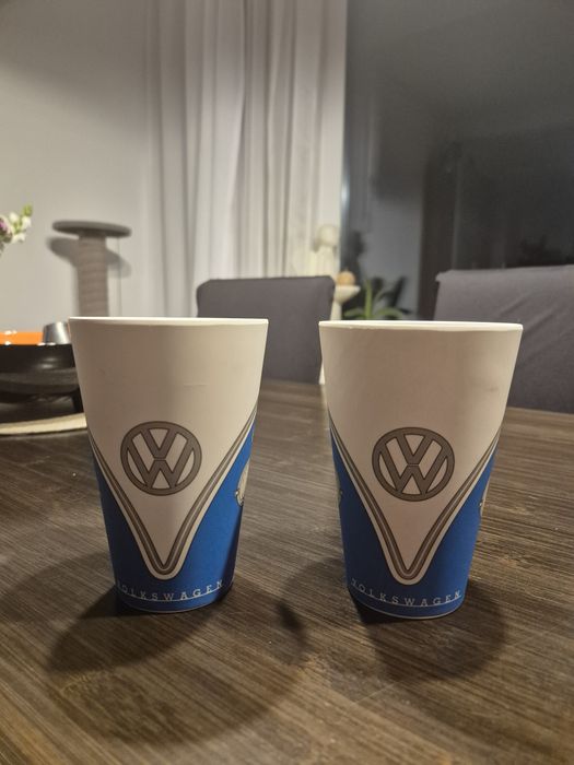 VW Buli T1 kubki kempingowe