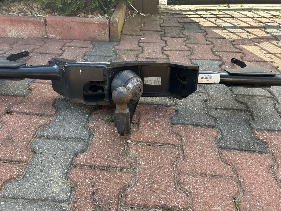 Hak holowniczy VW TOURAN