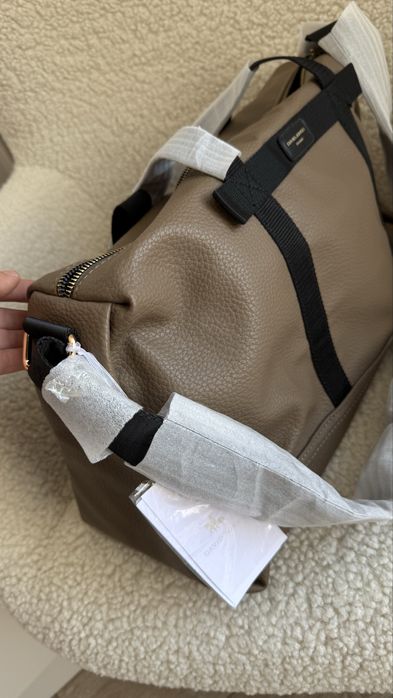 Дорожня сумка, нова, жодного разу не брала в подорож