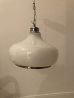 Wyjątkowa wisząca lampa