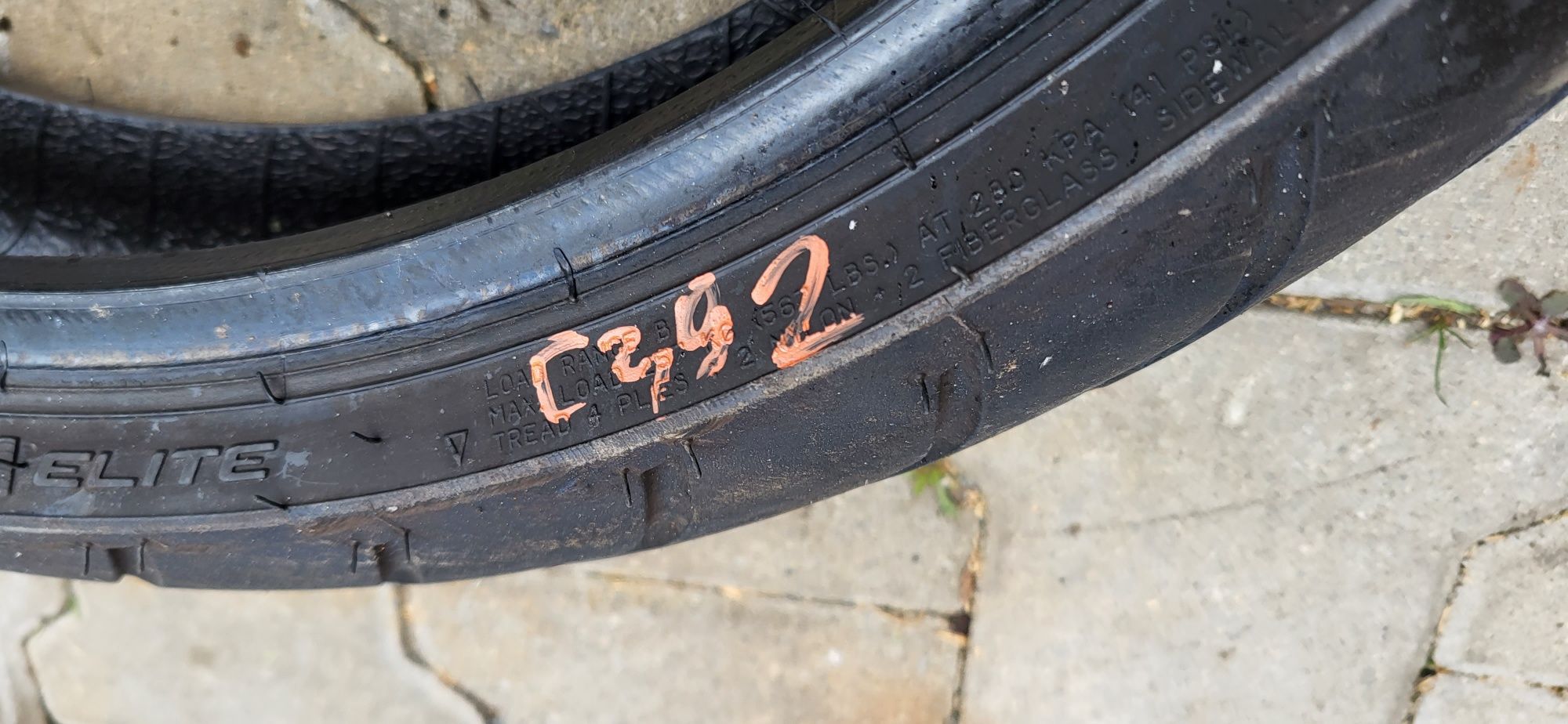 Opona nr c392 dunlop 130/60-19 amerikan elitę