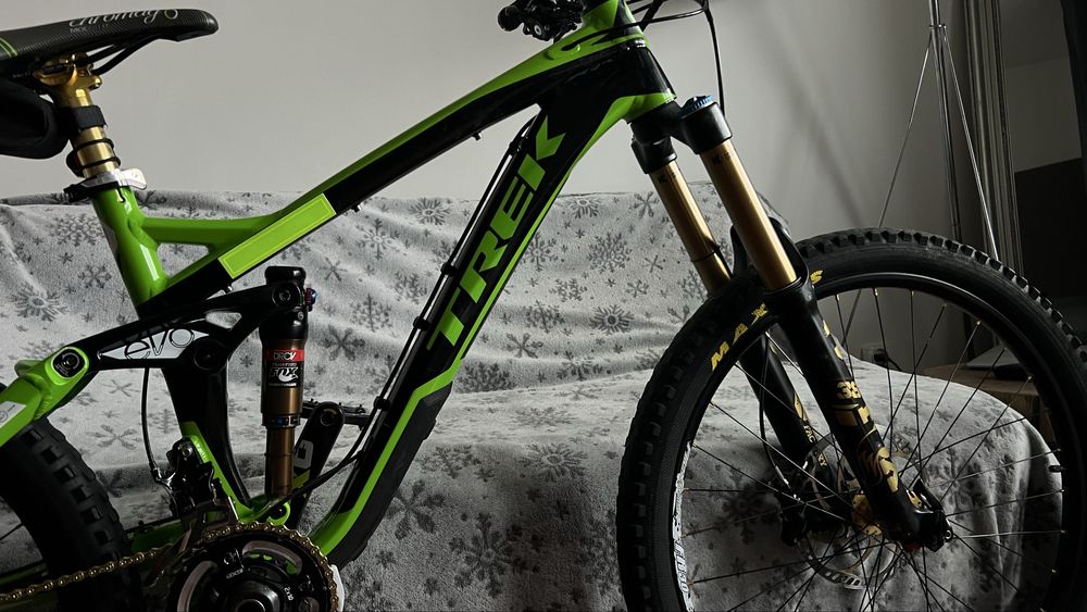 Trek slash 9 full Fox 38 sramXO