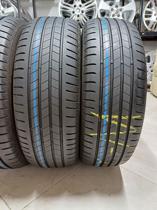 215 60 17 Bridgestone Turanza літні
