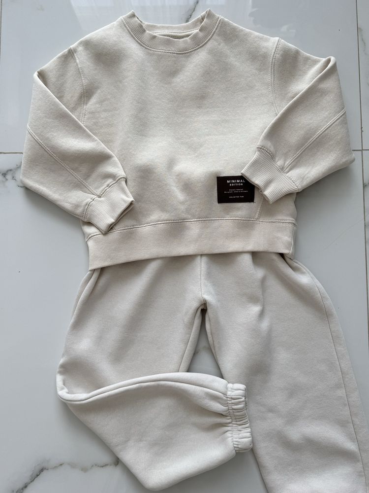 Теплий флісовий костюм Zara