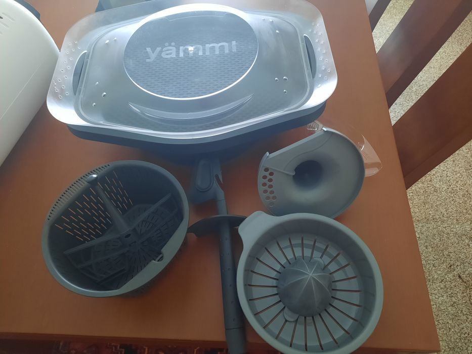 Yammi 2 com acessórios e 2 Livros