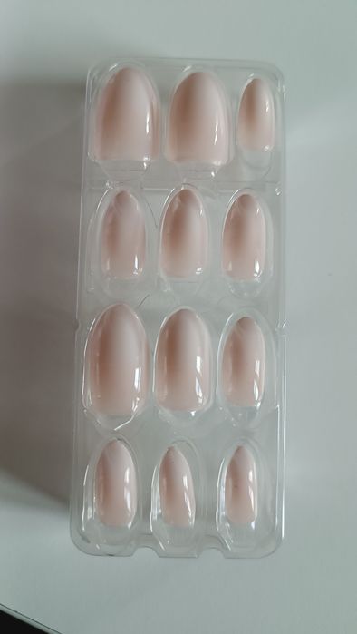 Nowe żelowe Tipsy Sztuczne Paznokcie Ombre 12 sztuk M Kiss ImPress