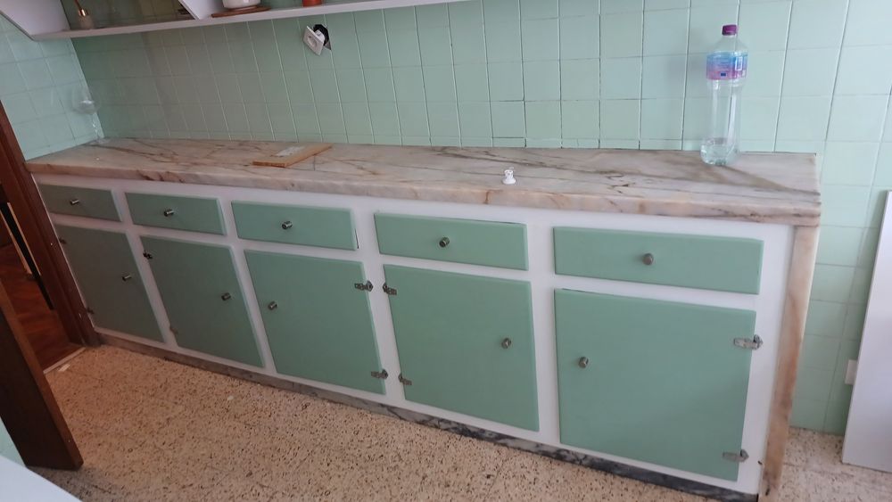 Ofereco ate dia 9 - móveis de cozinha + bancada marmore - urgente