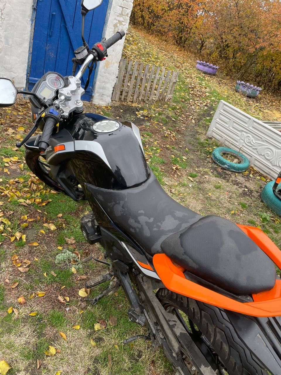 Продам Spark 200 r28