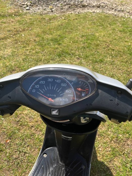 Скутер Honda Dio