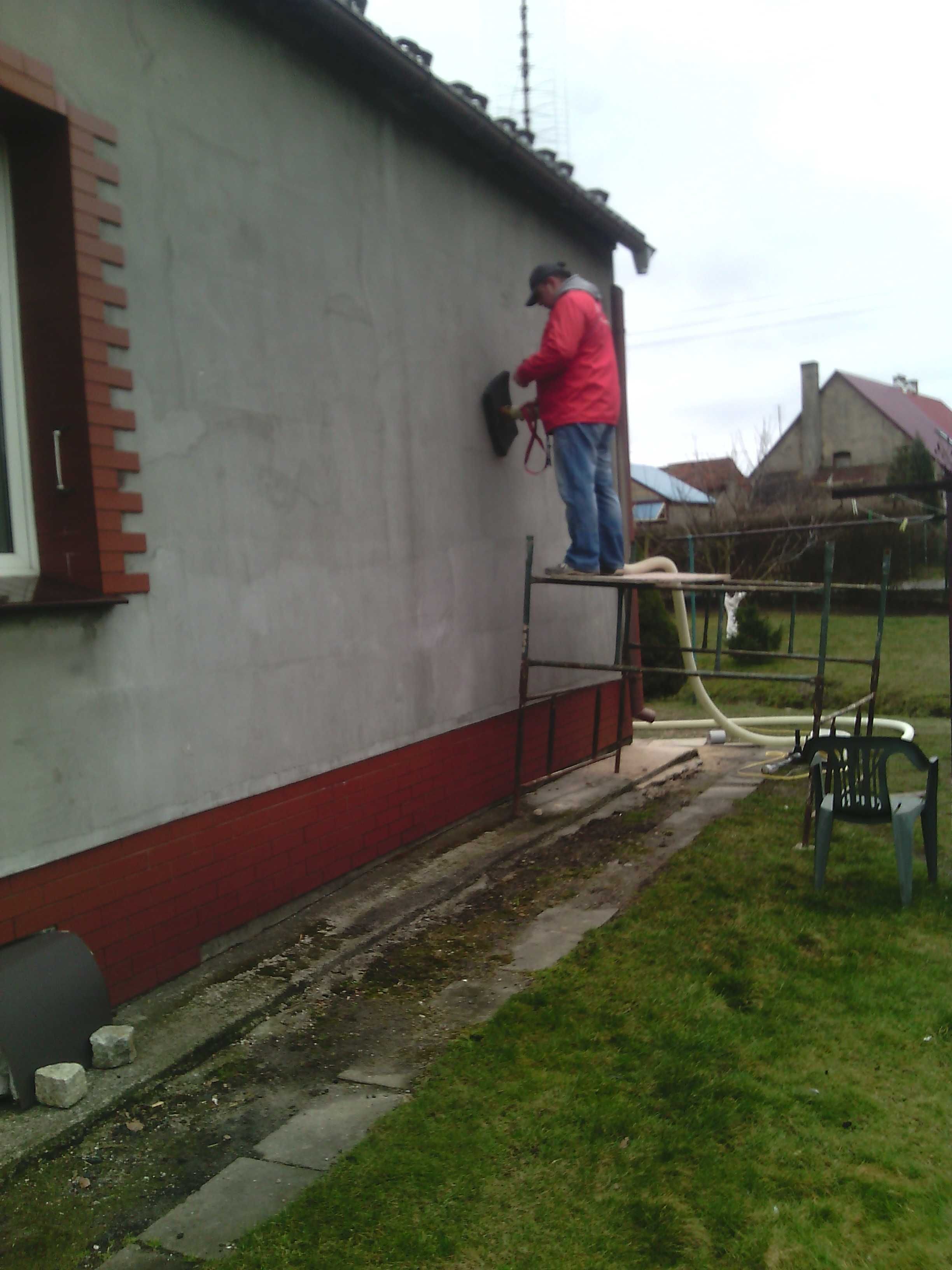 Ocieplanie poddaszy, skosów, wdmuchiwanie celulozy, izolacje termiczne