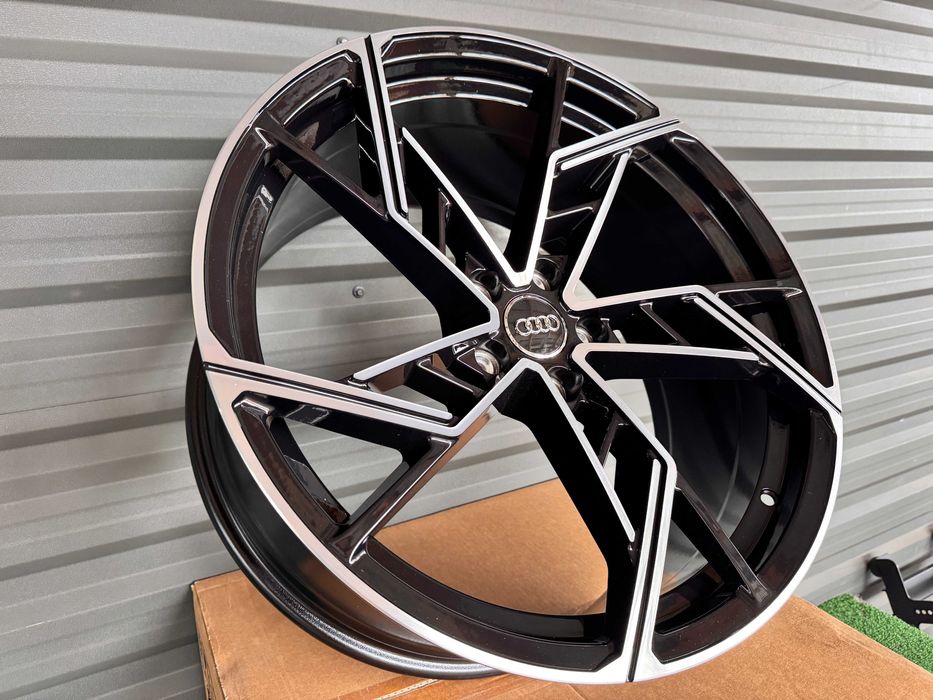Нові Двадцятки на Q7 Q5 A4 A5 A6 A7 Sline Audi R20 5x112 титани ЧОРНІ