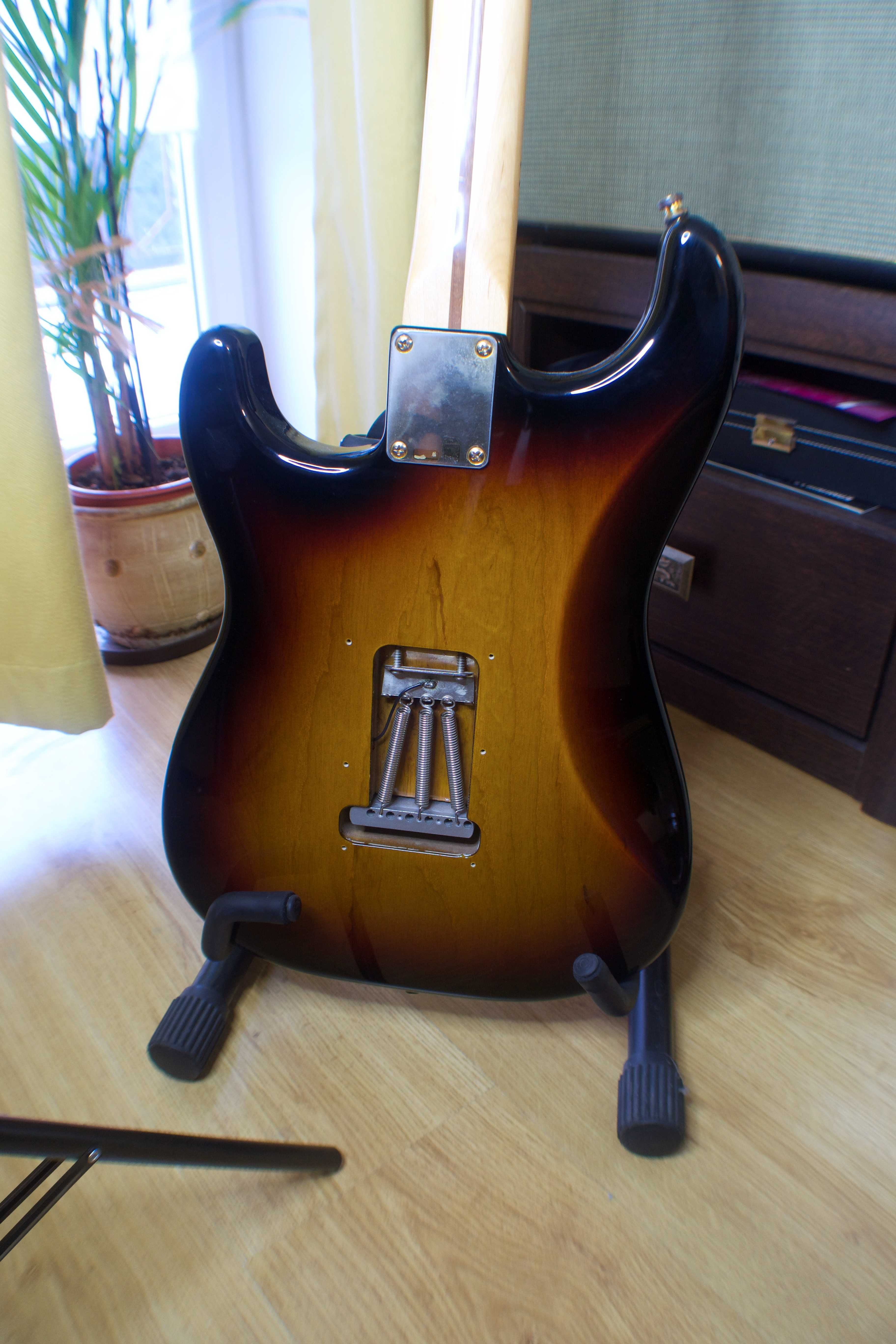 Fender Deluxe Players Stratocaster SSS Noiseless gitara elektryczna