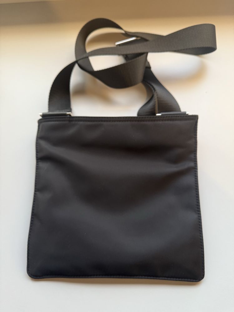 Сумка Prada Re-nylon