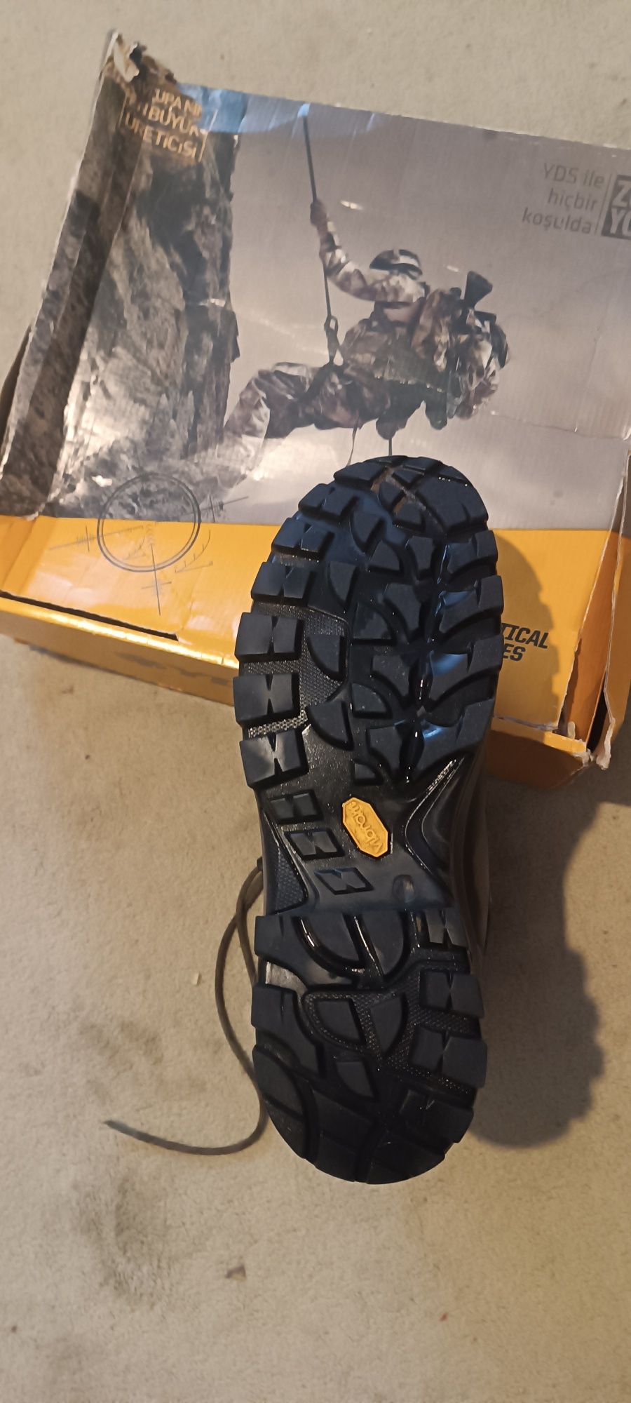 Продам берцы  YDTM 8036