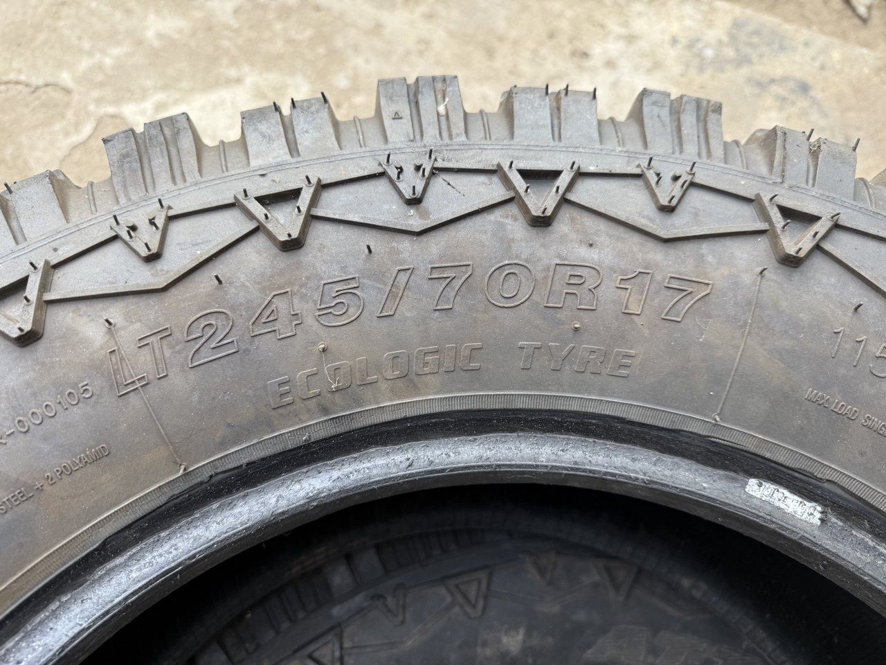 Резина LT245/70r17 ATTITUDE M/T Jeep Grand Cherokee