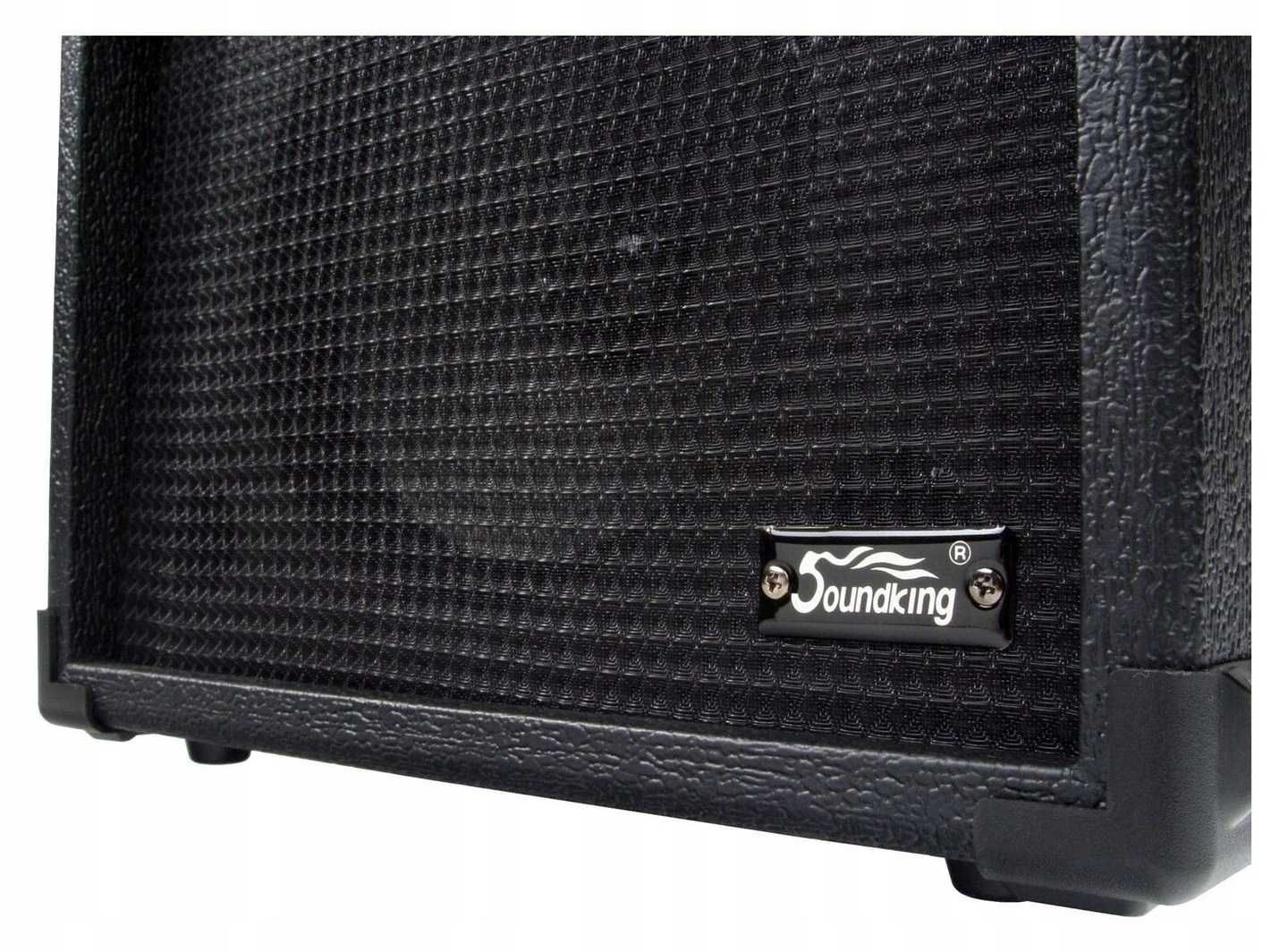 Wzmacniacz basowy Soundking AK20-BA AK20BA Basscombo