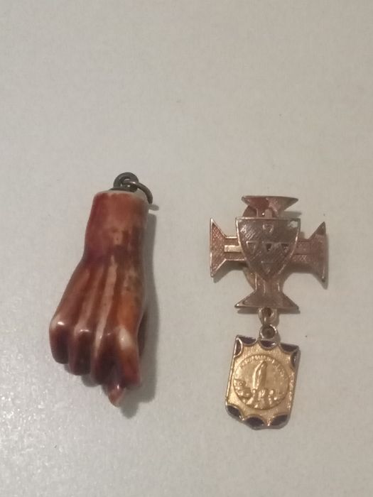 Dois belos artigos, pouco comuns