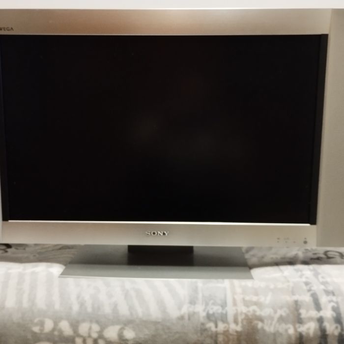 Продам телевізор SONY.