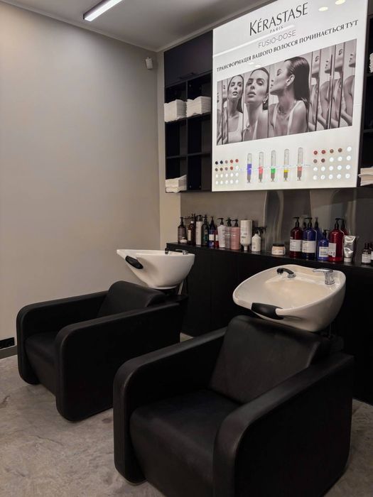 Аренда робочого місця МАНІКЮР/ПЕРУКАР